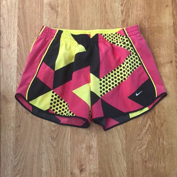 Nike Pants - NWOT Nike Running Shorts Med